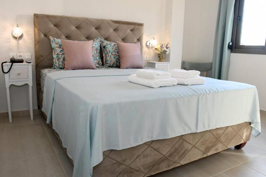 Theano Luxury Suites Nikiti Exterior foto