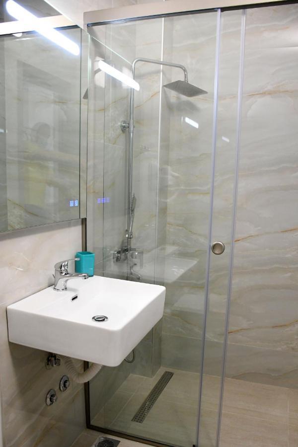 Theano Luxury Suites Nikiti Exterior foto