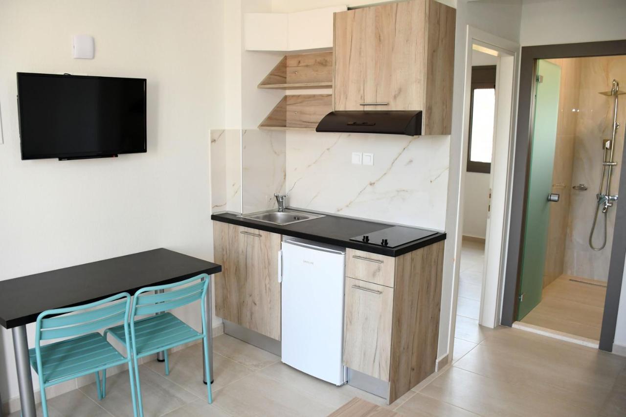 Theano Luxury Suites Nikiti Exterior foto