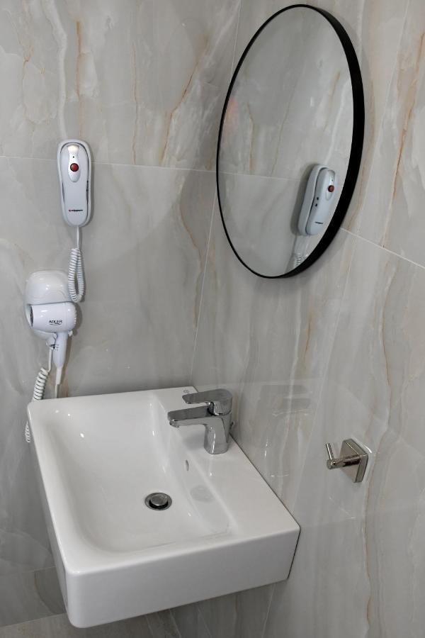Theano Luxury Suites Nikiti Exterior foto